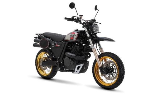 X-Ride 650 Motard 17/17