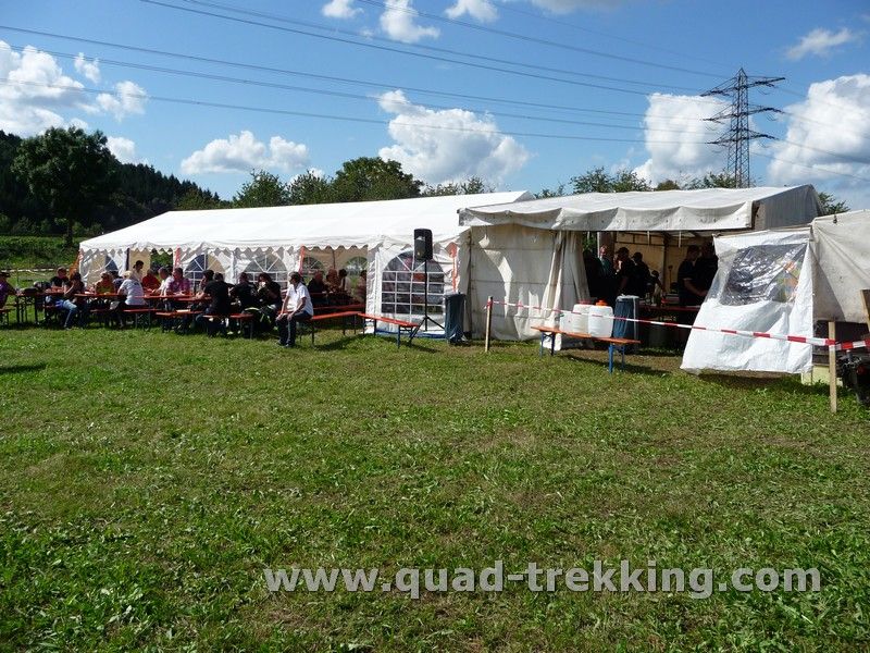 party und kuechenzelt